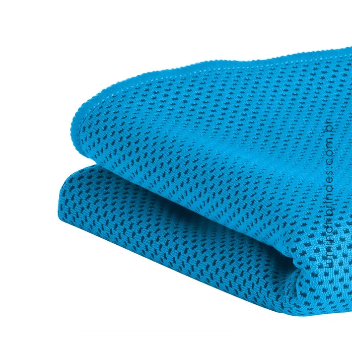 Garrafa Rpet Hydrotowel com Toalha